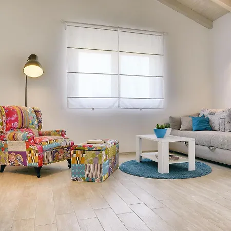 Modern In With Garden Villa Pola